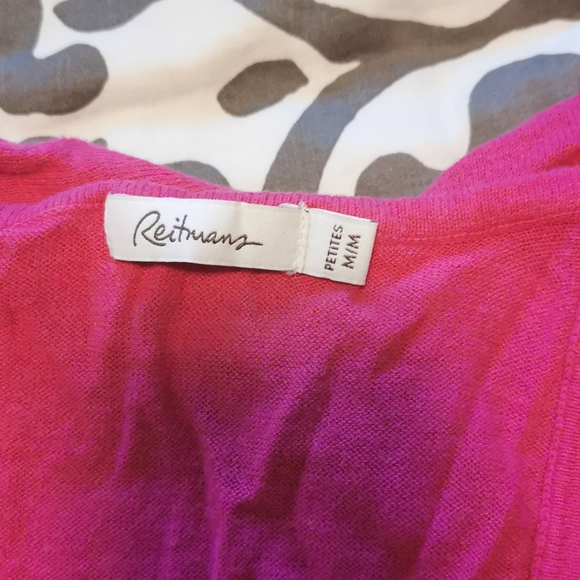 2/$30 top - Picture 3 of 4